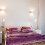 Appartamento Seahomes Vacations - Seafront Fenals & Pkg Lloret de Mar
