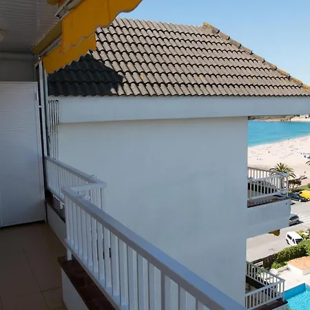 Apartment Seahomes Vacations - Seafront Fenals & Pkg