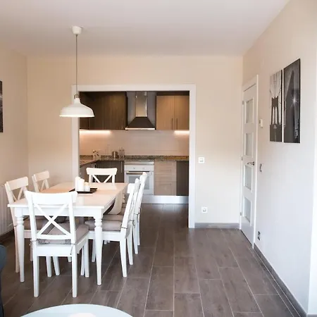 Seahomes Vacations - Seafront Fenals & Pkg * Lloret de Mar