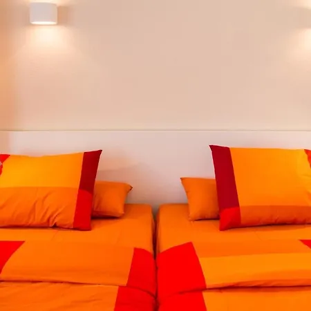 Apartmán Seahomes Vacations - Seafront Fenals & Pkg *